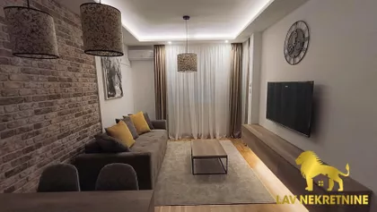 RUMENAČKI PUT | 4zida.rs