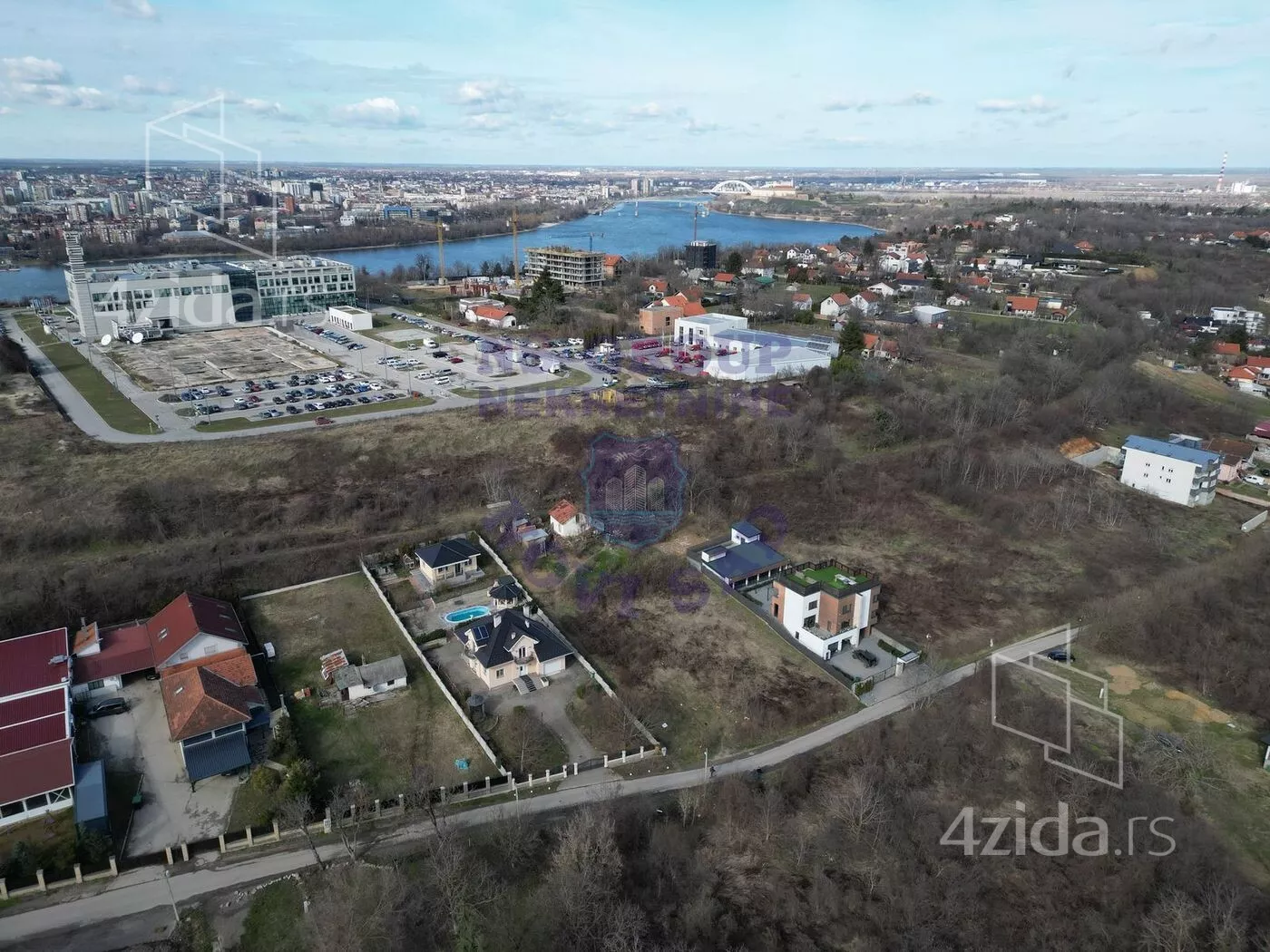 Građevinsko zemljište | 4zida