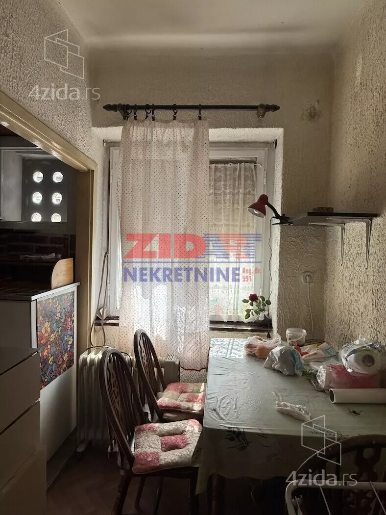 Garsonjera | 4zida