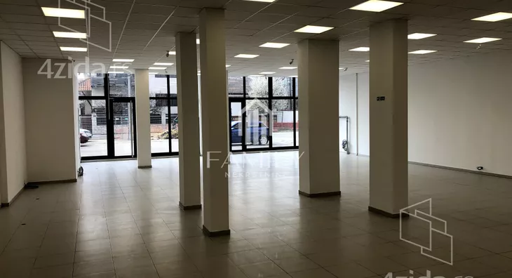 Poslovni prostor | 4zida