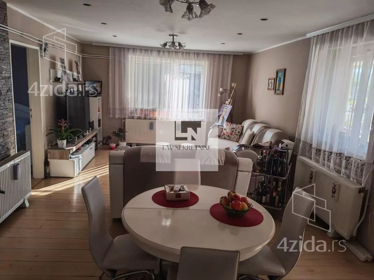 Kuća | 4zida