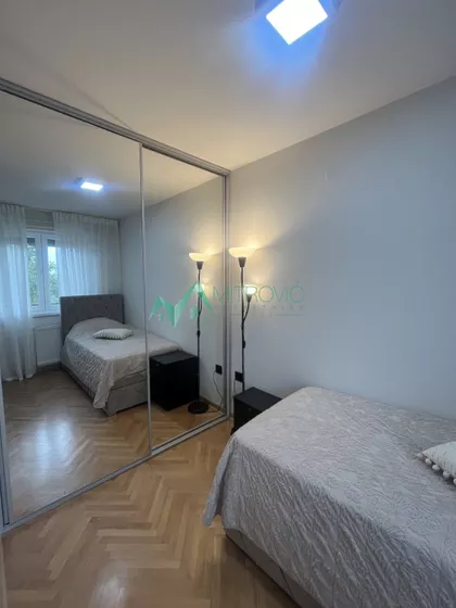 Novo Naselje | 4zida.rs