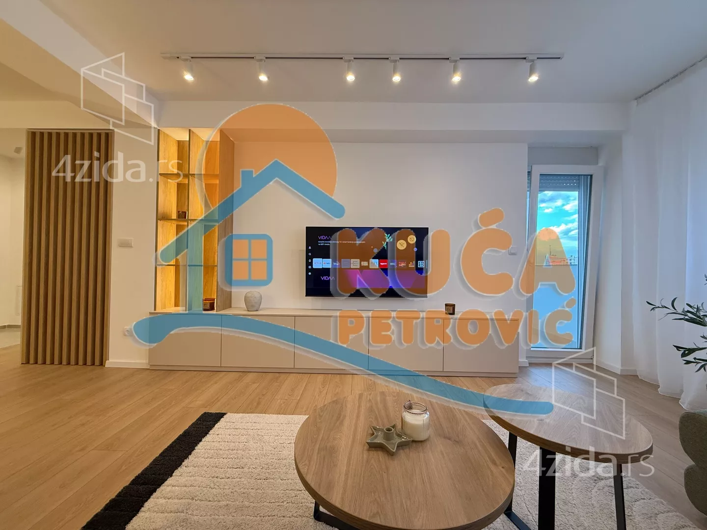 Jednoiposoban stan | 4zida