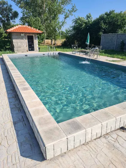 Kutina Br.2 | 4zida.rs