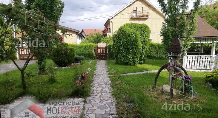 2-etažna kuća | 4zida
