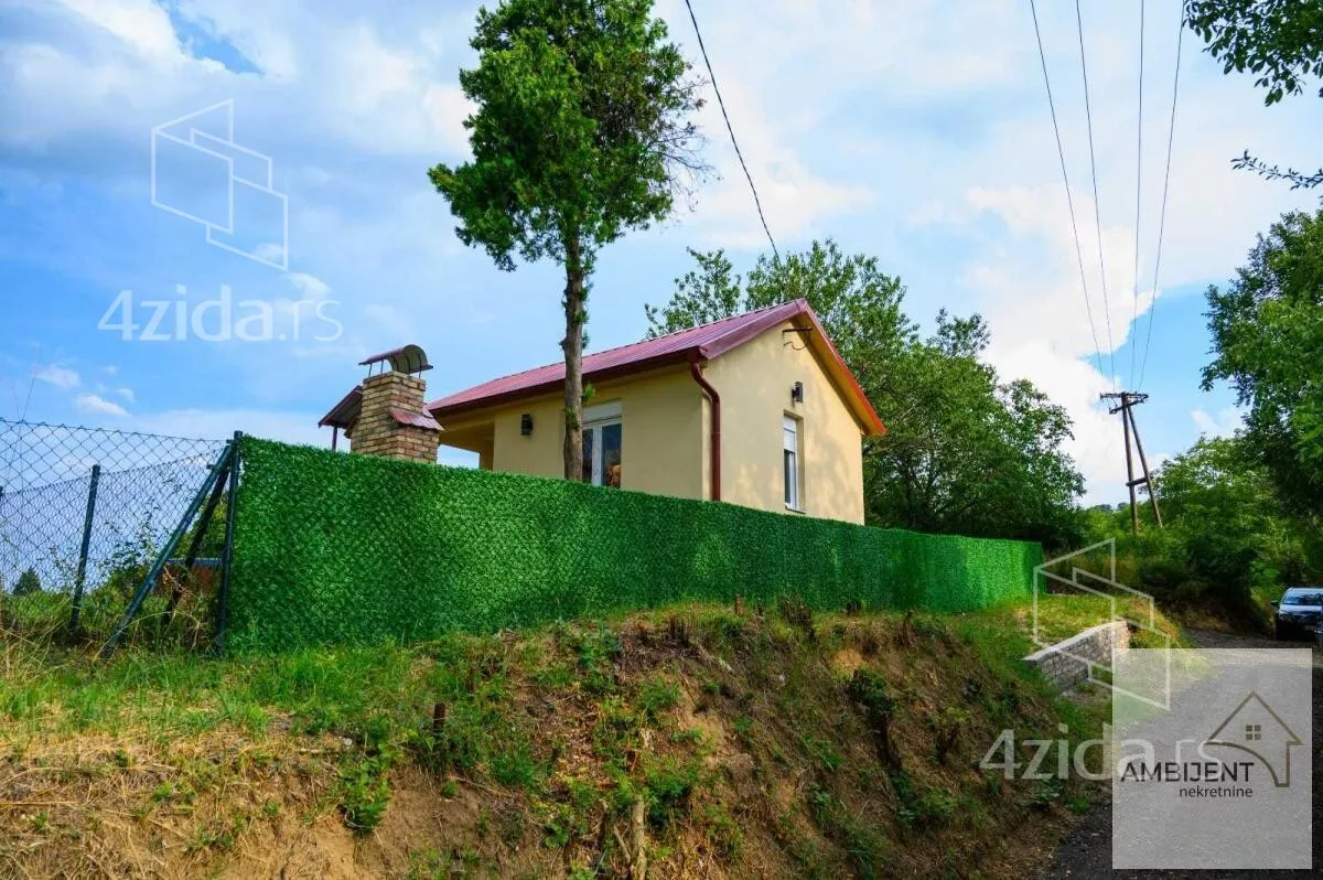 Kuća | 4zida