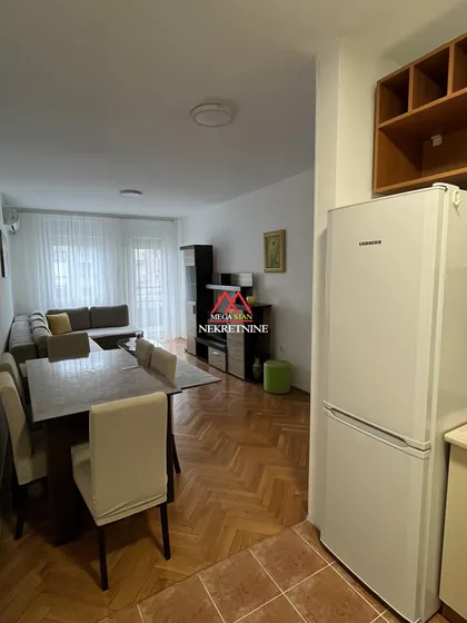 Hadži Ruvimova | 4zida.rs