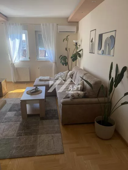 Novosadskog sajma | 4zida.rs