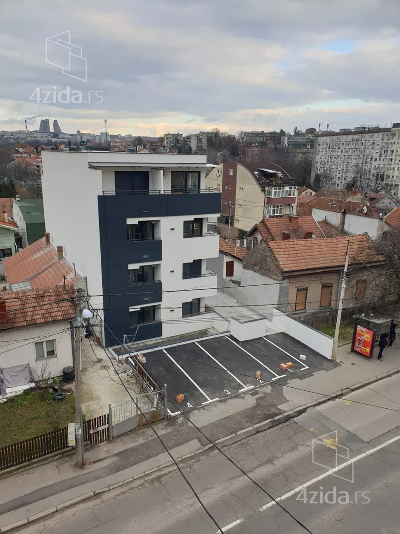 Garaža | 4zida