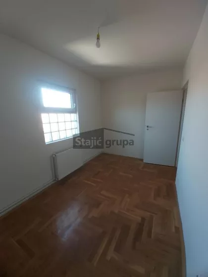 Ladne vode | 4zida.rs