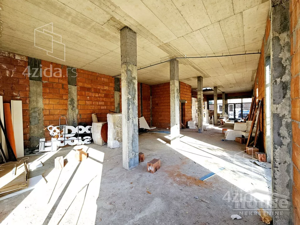 Poslovni prostor | 4zida