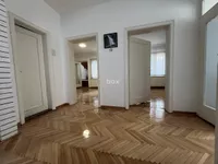 Dom Zdravlja, Medijana, Gradske lokacije, Niš | 4zida.rs | 4zida.rs