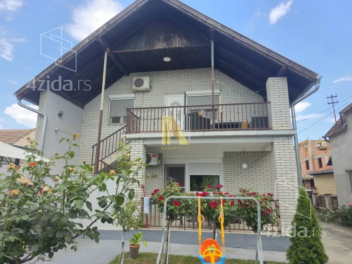 Kuća | 4zida