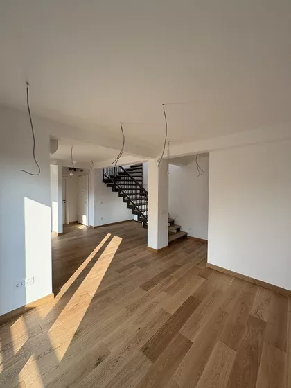 Dragačevska | 4zida.rs