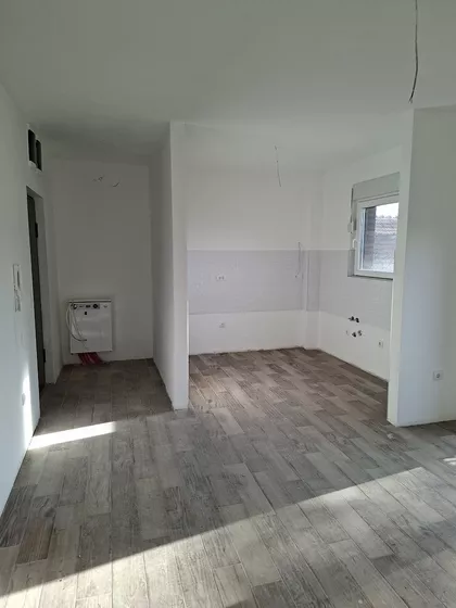 Milenka Pevca | 4zida.rs