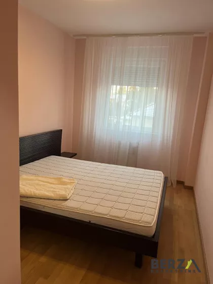 Bulevar Patrijarha Pavla (Somborski Bulevar) | 4zida.rs