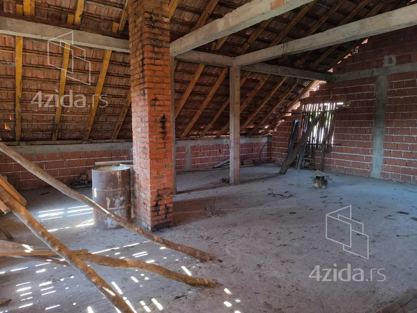 3-etažna kuća | 4zida