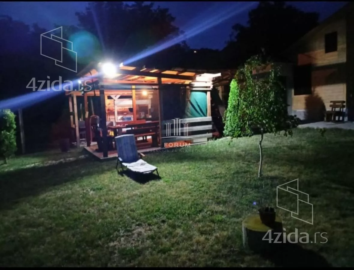 Kuća | 4zida