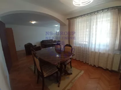 Marije Bursać | 4zida.rs