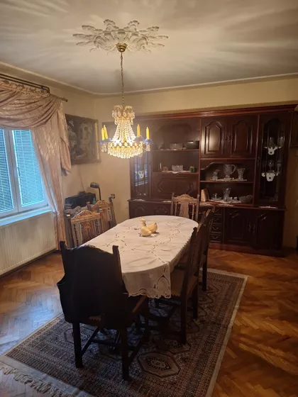 Šest Topola | 4zida.rs
