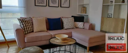 Adamovićevo Naselje | 4zida.rs