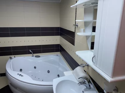 Crveni Krst Zvezdara | 4zida.rs