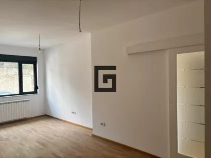 Karpoševa | 4zida.rs