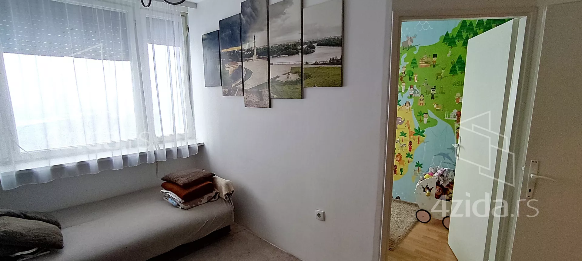 Jednoiposoban stan | 4zida