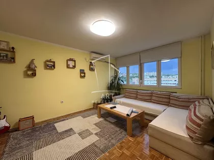 Vladislava Bajčevića | 4zida.rs