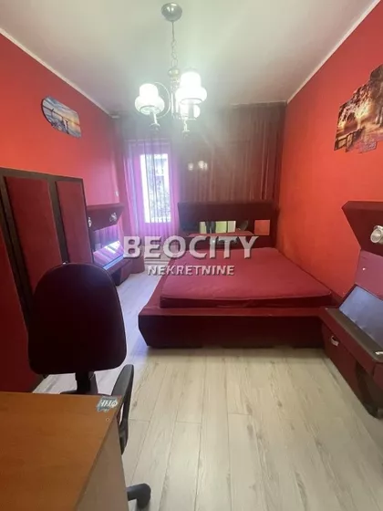 Žarka Vasiljevića | 4zida.rs