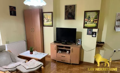 ŽELEZNIČKA | 4zida.rs