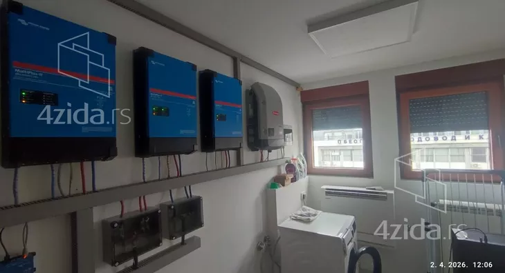 Četvoroiposoban stan | 4zida