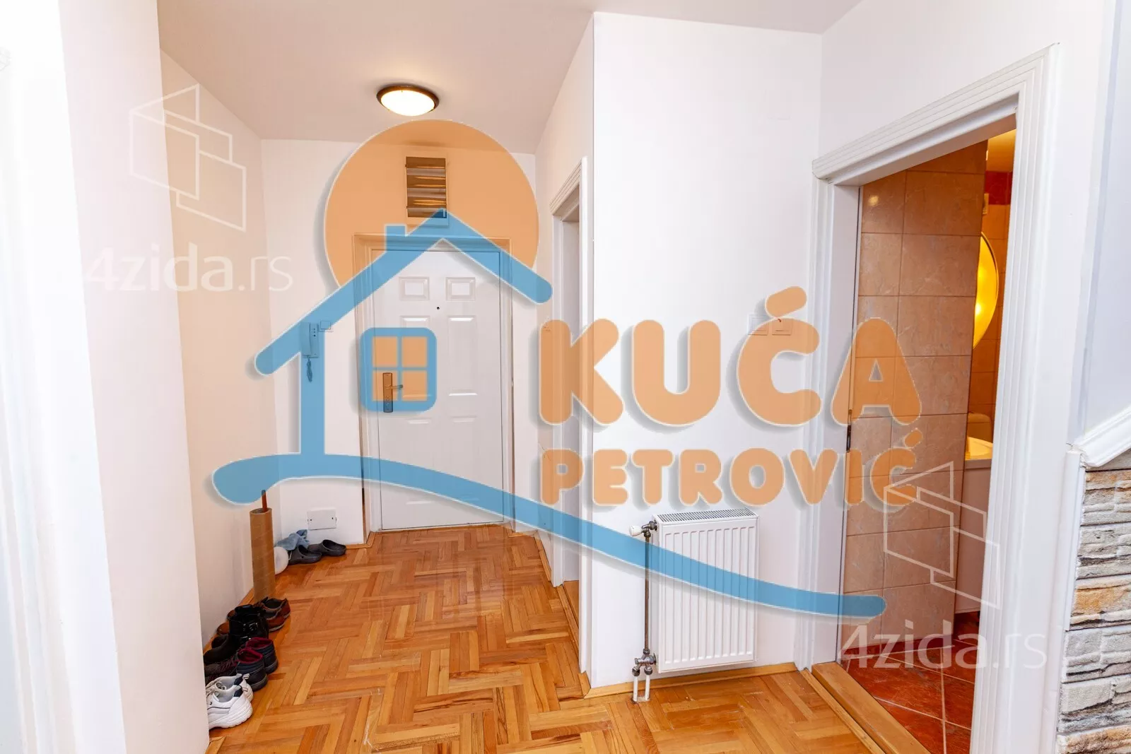 Četvorosoban stan | 4zida