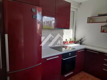 Balzakova | 4zida.rs