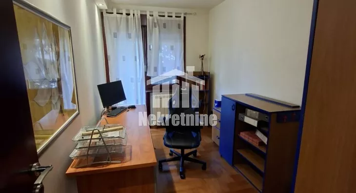 4-etažna kuća | 4zida