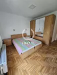 Šestosoban stan | 4zida