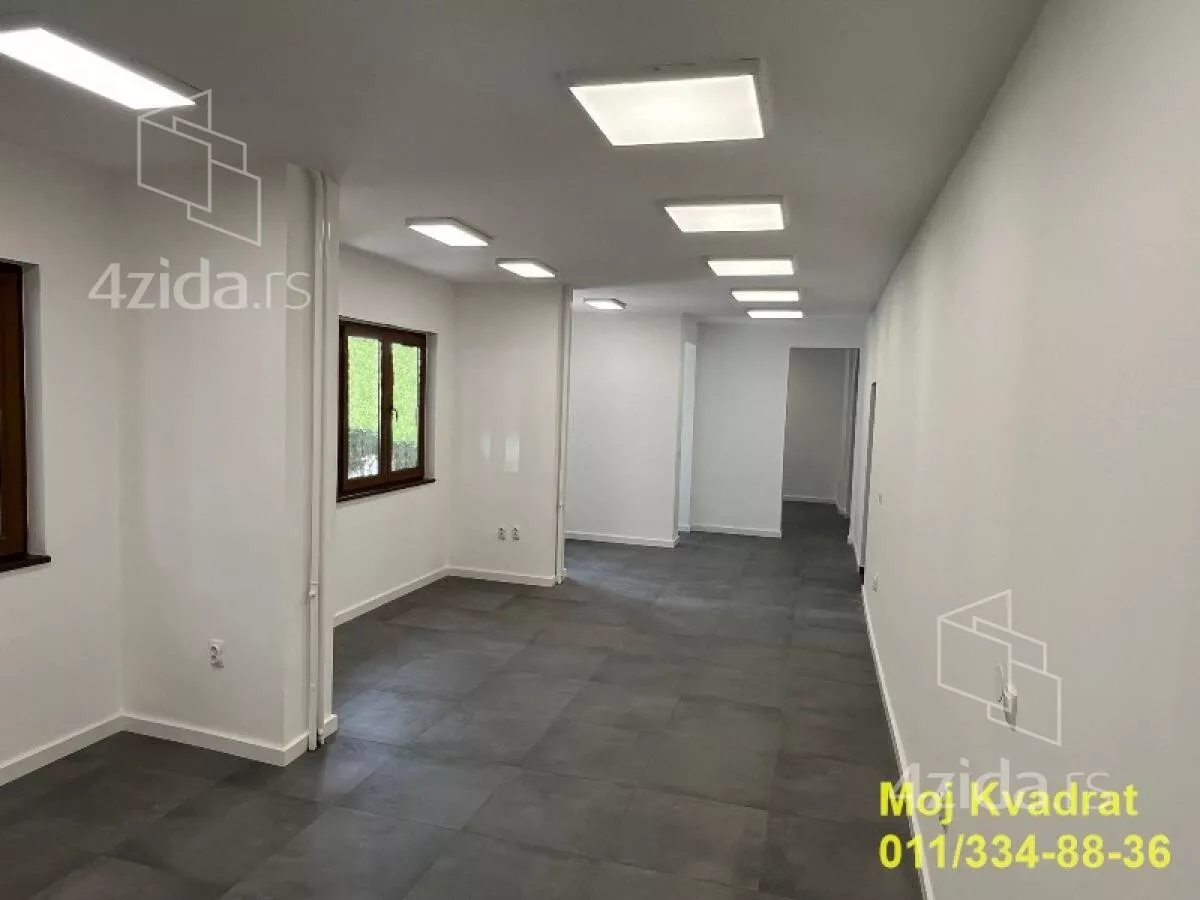 Lokal | 4zida