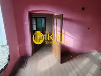 Gradske lokacije, Titel | 4zida.rs