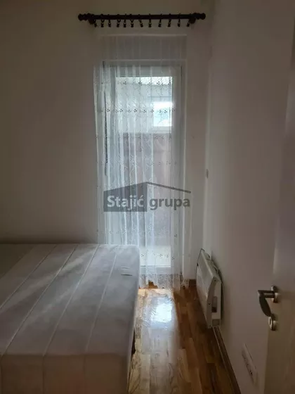 Kozarčeva | 4zida.rs