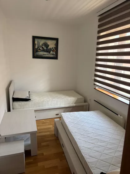 Stefana Prvovenčanog 52 | 4zida.rs