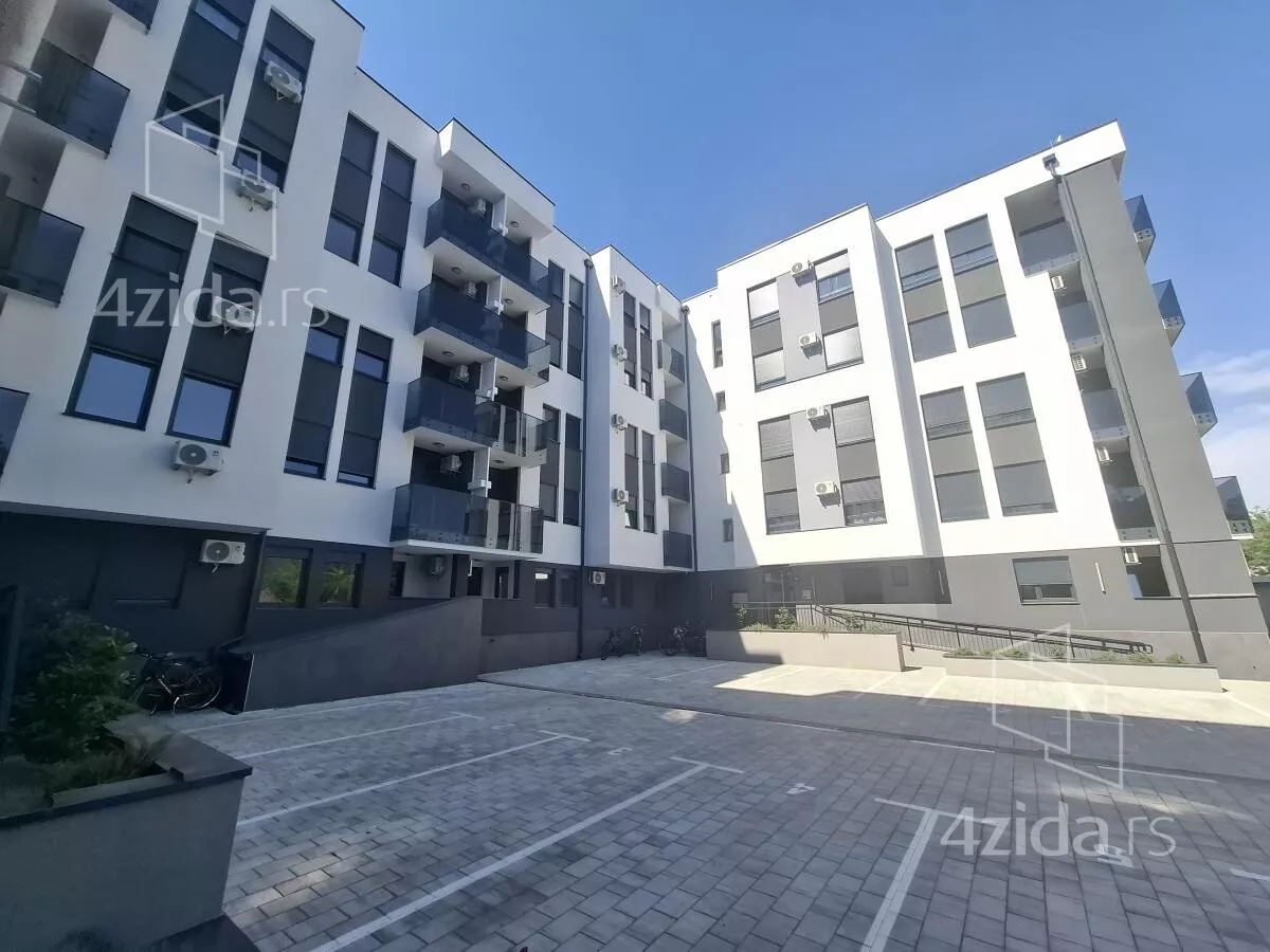 Garaža/Parking | 4zida