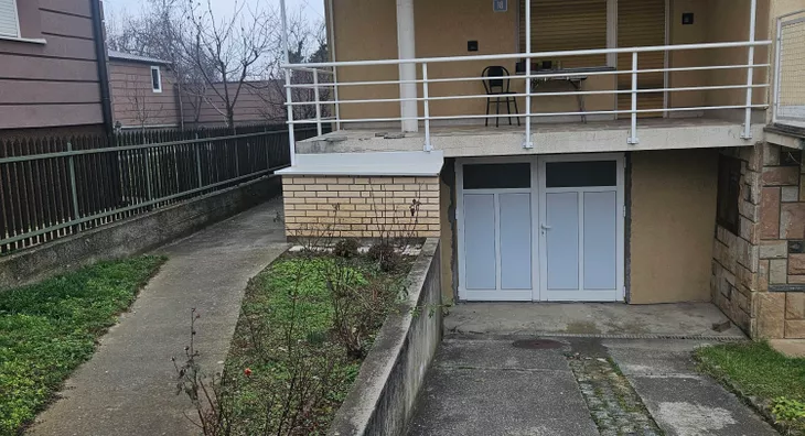 4-etažna kuća | 4zida