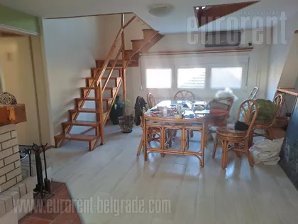 AUTOKOMANDA | 4zida.rs