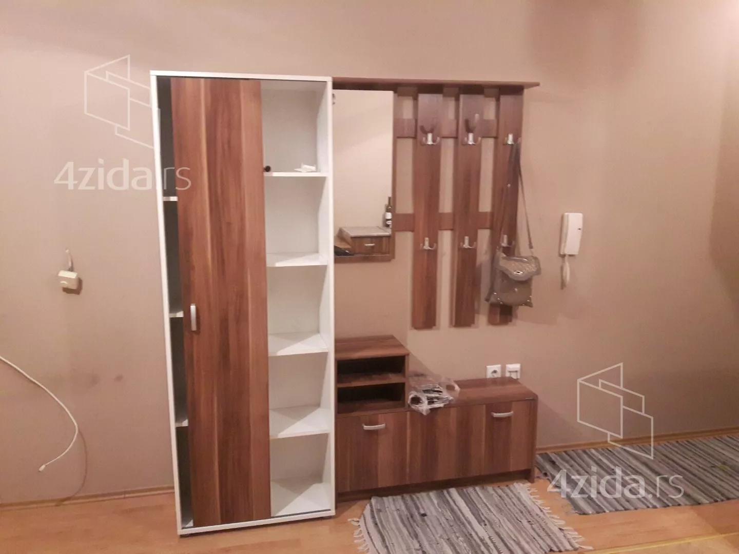 Garsonjera | 4zida
