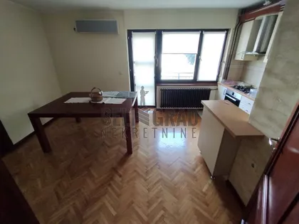 Novi Banovci | 4zida.rs
