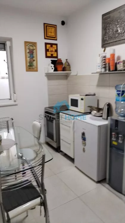 Vizantijska | 4zida.rs