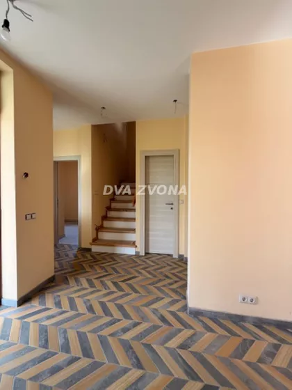 Čortanovci | 4zida.rs