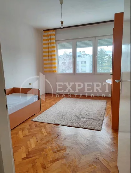 Knjazevačka | 4zida.rs