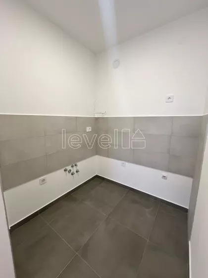 Novo Naselje | 4zida.rs