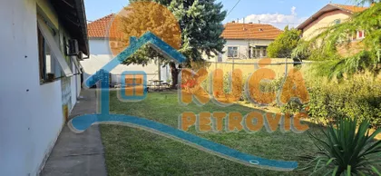 Rujnička | 4zida.rs